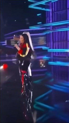 Salt N Pepa perform "Whatta Man" live ‪@Billboard‬ Music Awards 2018 !