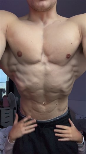 Cameron | popping bottles #gym #bodybuilding #gymtok #gymrat #gymmotivation #aesthetics #bodybuilder #fitness #cameron_ch15 #motivation | Instagram