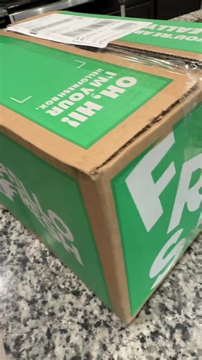 Weekly delivery of #hellofresh here’s a code for a free box of your own. Customize it to your family needs. MzUwNDk2OTM2LTEtMC0xNi1VUw #fyp #trending #dinnerideas #dinner