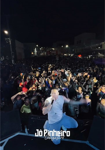IH FERVEU, JÔ PINHEIRO APARECEU 🙌🏻🔥😛 #carnavaltiktok #foryoupage #festa #show #fyp #foryoupage #viralvideos