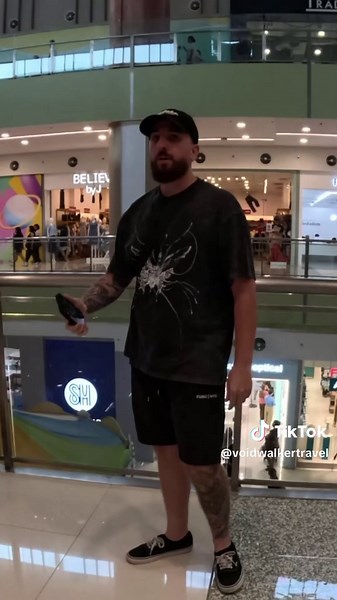 POV: Trying To Be A Vlogger In 2026 😭 #travel #livingabroad #philippines #voidwalkertravel #fyp