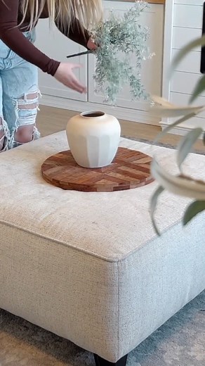 Spring Decoration Ideas #interiors #beautiful #roomdecor #home #livingroomdecor #homedecoration #viralreels #LikeFollowShare #decoration #decorideas #decor #decorate #spring #expensivelook | Home Decors & Accessories