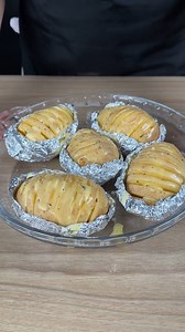 Roasted potato with garlic and butter! The most delicious I've ever seen! | Super Recipes