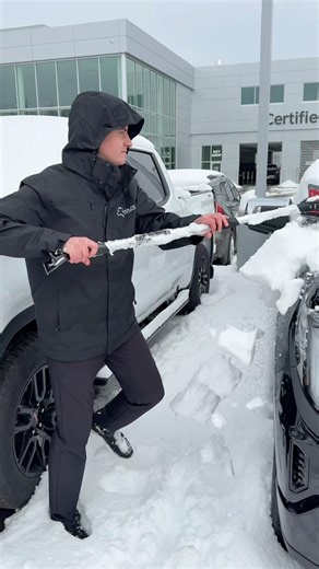 When it’s Alberta’s 7th winter this year… ❄️ 🛻 #dealershiplife #calgary