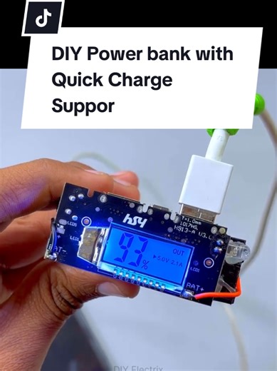 DIY Power bank with Quick Charge Support🔌🎥🇬🇧🇺🇸#Electronics #DIYProjects #TechUK #USTech #Technology