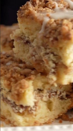 The Sour Cream Coffee Cake I Make All Year Long