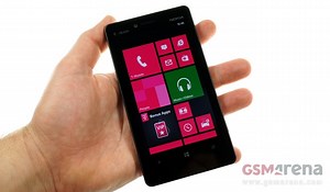 Nokia Lumia 810 for T-Mobile came over, looks strangely familiar