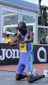 56K views · 2.9K reactions | The King of Rome is Robert Ngeno from Kenya with a time of 2:07:35!!! 磊 ...... Il Re di Roma è Robert Ngeno dal Kenya con 2:07:35!!! 磊 #RunLikeAGladiator #AceaRunRomeTheMarathon | Run Rome The Marathon | Facebook