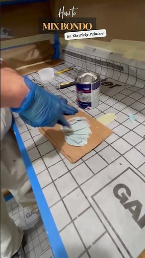 How to mix Bondo for filling door pull holes