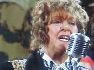 julie deraiche - la lune est belle se soir