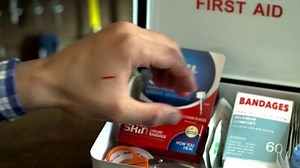 Watch New-Skin Liquid Bandage 0.3 FL OZ, Liquid Bandage for Hard-to-Cover Cuts, Scrapes, Wounds, Callus... on Amazon Live