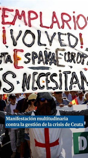 Miles de personas se manifiestan contra la gestión de la crisis de Ceuta en Madrid