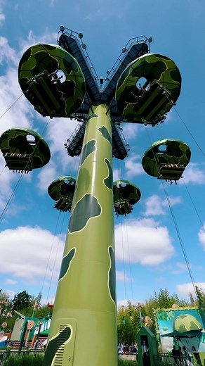 Toy Soldiers Parachute Drop at Disneyland Paris