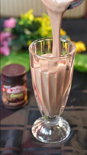 Creamy Chocolate Smoothie 🍫🥤 | Quick Summer Drink | Recipes by Ajanta