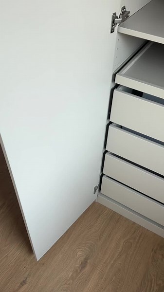 Efficient Closet Organization with Simple Joy Organizers