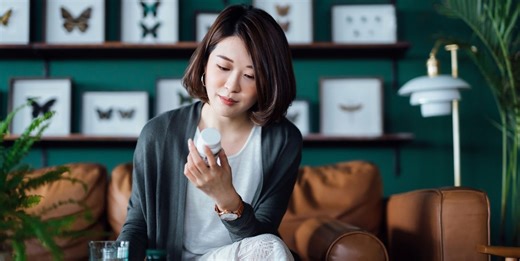 Vitamin D Vs. D3: Which Is Better for You? Dietitians Explain