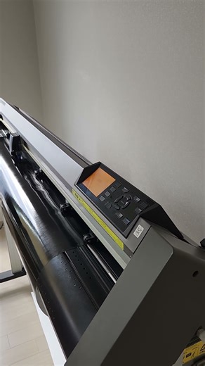 그라프텍 컷팅 플로터 CE6000-120 동작 영상