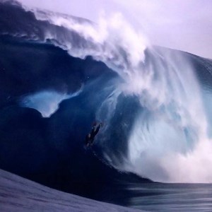 Time to share this craziness with you. The Big Wave Project is now available online and on DVD via www.thebigwaveproject.com a 98 minute documentary on the world of big Wave Surfing from the beginning to now. @reddigitalcinema @swellnet @magicseaweed @surfline @surfingworld @surfinglife @surfer_magazine @carvemag @municipiodanazare @rendezvousenfrancais @wsl @wslbigwaveawards @stab @ripcurl_aus @redbull_surfing #thebigwaveproject #swellchasers | Tim Bonython - Swell Chasers