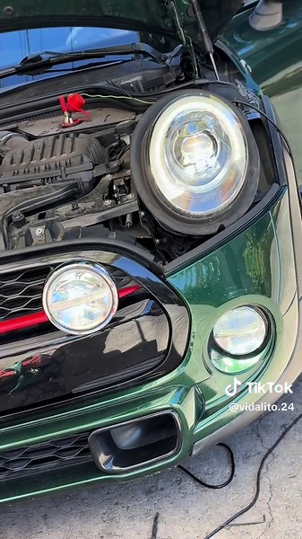 Instalación de Faros Rally en Mini Cooper: Proyecto Avanzado
