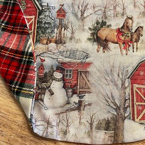 Christmas Snowman Tree Skirt Plaid Tree Skirt Christmas Horse Tree Skirt Log Cabin Christmas Tree Skirt Horse Loversnowman Decor Horse Decor - Etsy