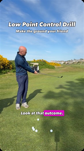 Derek Ramsay Golf on Instagram: "Low point control is everything in chipping. If you struggle with fat or thin strikes, one main issue is where your low point is happening. This is one of the first places I like to start with players, showing how using the ground properly helps you control strike, contact and consistency around the greens. Also takes away the fear of the ground 👊🏼 . 👉 Save this for your next short-game session 👉 Follow @DerekRamsayGolf for practical coaching that actually tr
