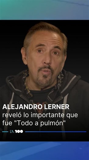 🎵ALEJANDRO LERNER reveló lo Importante que fue "Todo a pulmón"🎵 🎵 En un nuevo episodio de "El origen", Alejandro Lerner se abre con @bbsanzo para recordar sus inicios y hacer un recorrido por su carrera. Miralo completo en nuestro canal de YouTube.com/La100 🎥 | La 100 FM
