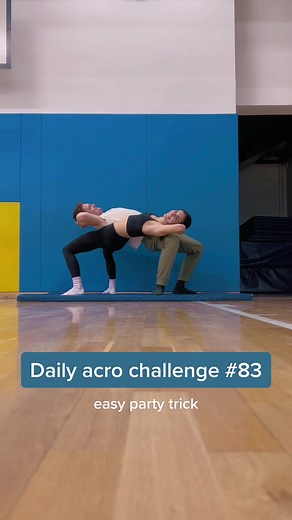 We walk into the club like this😜 #acro #challenge #coupleschallenge #partnerchallenge #funchallenge