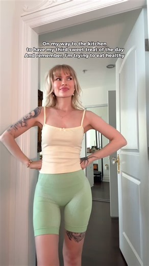 Laynaboo on Instagram: "So excited, then reality hits🙄🙄 Who can relate ? 😫😫 #funny #relatable #viral #pov #outfit #summerbody #foody"