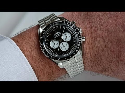 FIRST LOOK - Watch Experts Review New Omega Speedmaster Moonwatch Reverse Panda ‪@OMEGA‬