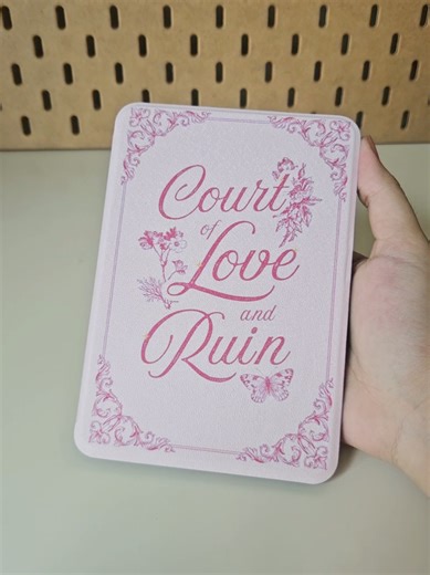 long overdue kindle reset! the inspp was strawberry matcha 😆🩷🍵 and yes, my kindle is called