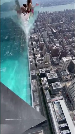 Skyscraper Infinity Pool Earthquake Shock 😱 | Rooftop Chaos Caught on Camera
