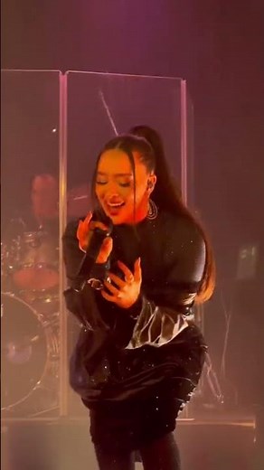 tears of gold live performance #faouzia #music #fawns