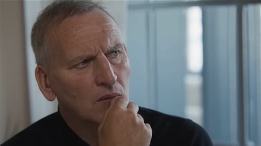 Christopher Eccleston investigates the two kinds of gambling adverts