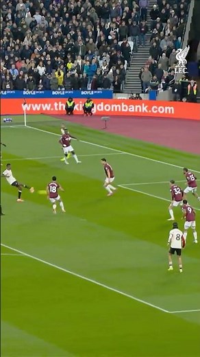 Wirtz ➡️ Gakpo ➡️ Isak ⚽️ 🤩