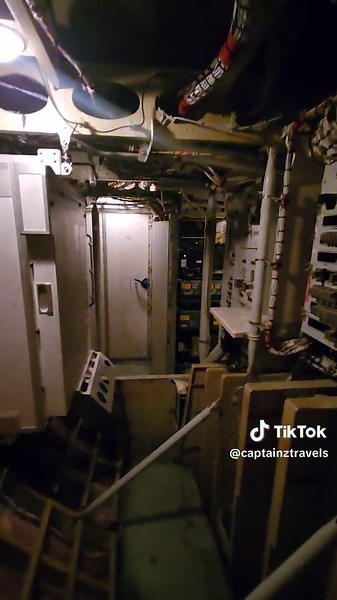 Go below deck of the #cockpit of an #airbus #a330 into where all the electronics are. #planes #aviation #pilots #air #fly #jet #airline #travel #planespotting #pilotsoftiktok