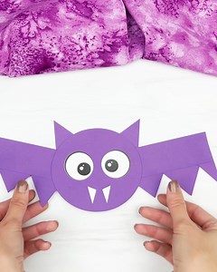 Kids will love creating this simple bat shape craft! Use our template here: https://www.simpleeverydaymom.com/bat-shape-craft/ Follow @Simple Everyday Mom for more fun ideas! #kidscrafts #craftsforkids #preschoolactivities #kindergartenactivities | Simple Everyday Mom