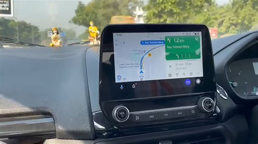 Android Auto bug has Google Maps relaunching at random while driving
