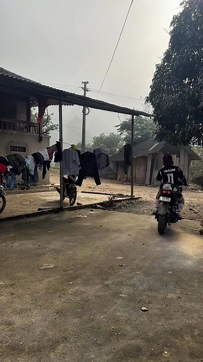 Poj niam mug ncaws pob txiv neej nyuaj siab luv zaum no na 😂👇🏻👇🏻👇🏻👇🏻👇🏻 | Ma Thị Mỉ