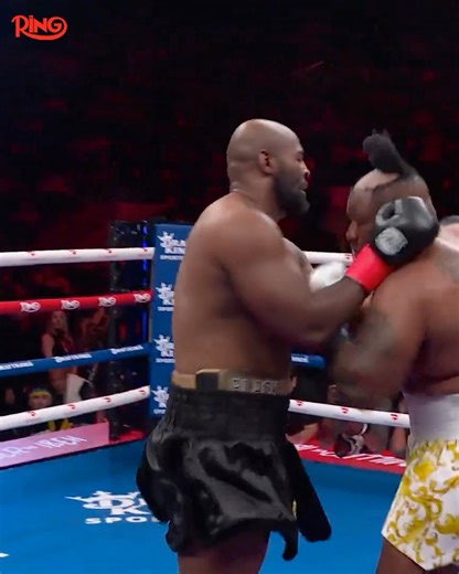 The moment Jarrell Miller had his hair punched off in the middle of his fight 🤯🤣 The Ring VI | Buy now at DAZN.com 🥊 | Ring Magazine