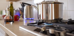 Are gas stoves bad for your health? Here’s why the federal government is considering new safety regulations