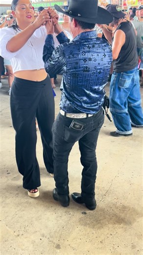 Dance Videos: El Último Rodeo Tommy Ramirez Bailando