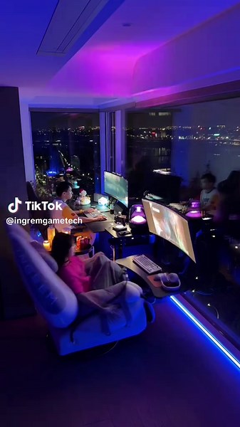 Most Comfortable Gaming Chairs for Relaxing and Sleeping