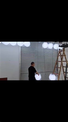 Explore Kinetic Ball Light for Stunning Visual Effects
