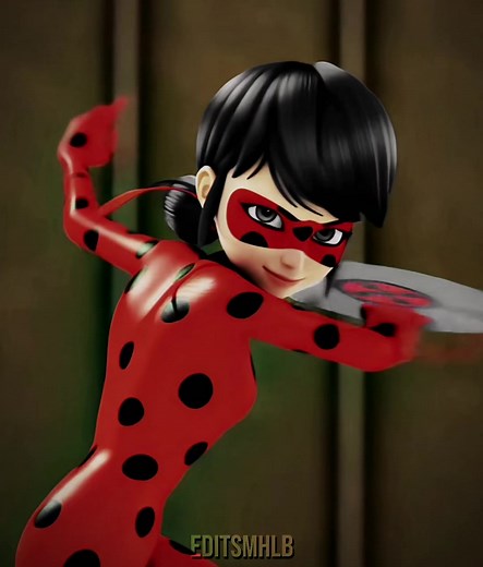 Ladybug Flight: A Stunning Display of Nature's Beauty