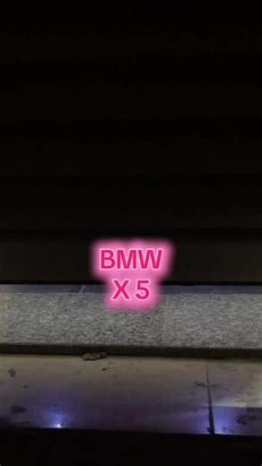 انغمس في عالم سيارات BMW X5 من ليجو