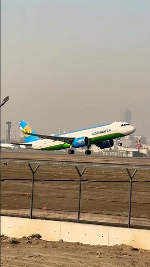 Airbus A320 op.by Uzbekistan Airways