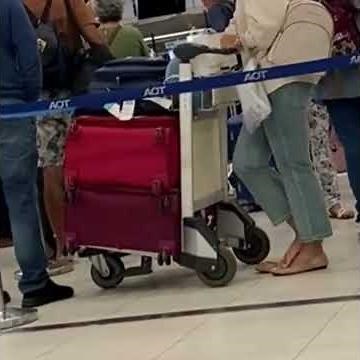 Candid Dangling Flats