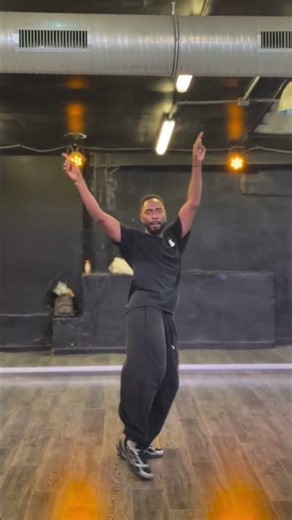 jamaican bam bam dancing #jamaicanmusic #jamaican #jamaicanbambam #viralshorts