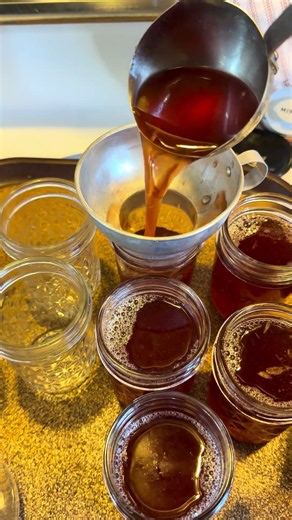 Making crab apple jelly