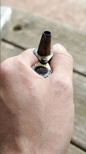 Loading a Powder Measure with a Powder Horn #education #gun #history #muzzleloading #wildwest